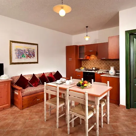 מלון דירות Isa-apartments With Air Conditioning In Sos Alinos