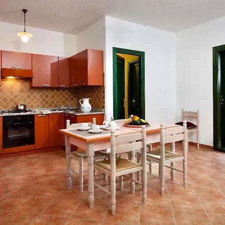 Isa-apartments With Air Conditioning In Sos Alinos 3*